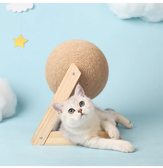 Interactive Cat Scratcher Ball – Sisal Toy for Healthy Claws